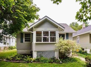 2015 N 50th St, Omaha, NE 68104