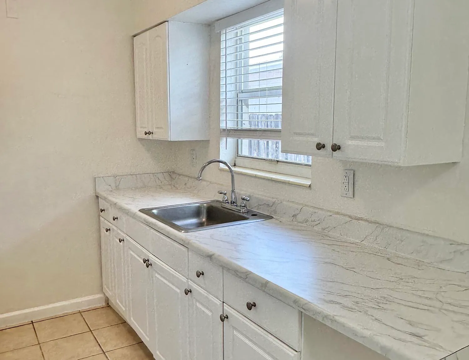 1 bed, 1.0 bath, 680 sqft, $1,500 — Photo 4