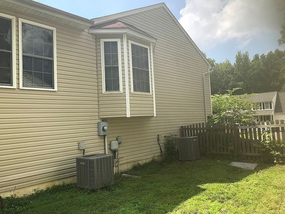 1st image of 7510 Regency Glen Dr