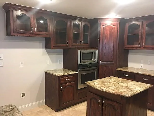 909 Shenandoah Dr — Photo 5