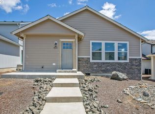 426 Fairway Estates Dr, Sutherlin, OR 97479