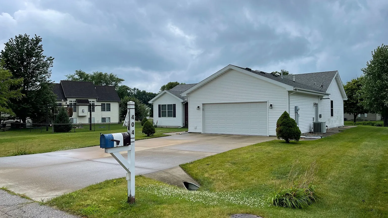 404 Carol Ave photo 1