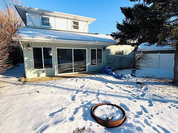 2nd image of 409 6th Ave NE