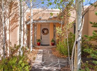 14 Avenida Aldea, Santa Fe, NM 87507
