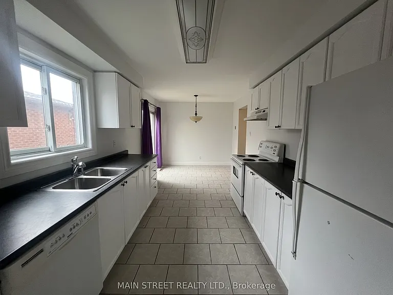 14 Ailsa Dr — Photo 13