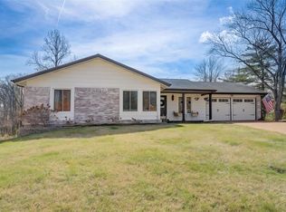 2177 Courtleigh Ln, Chesterfield, MO