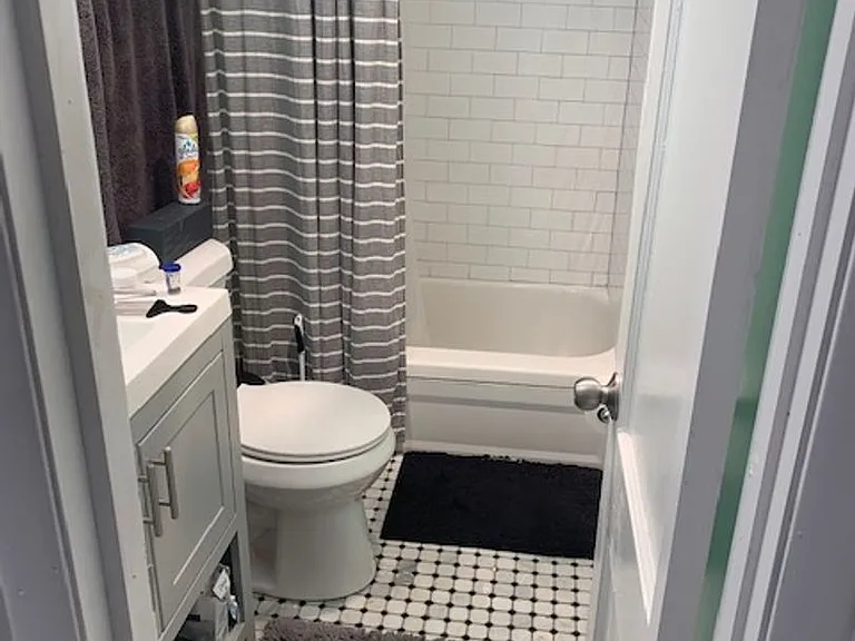 1840 Jancey St — Photo 3