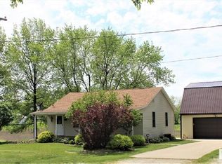 211 N Harlan St, Neponset, IL 61345