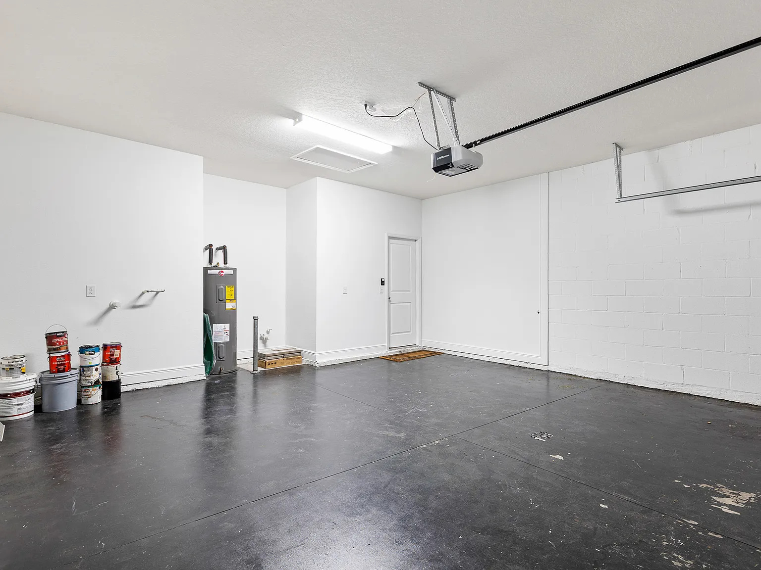 33034 Sand Creek Drive - 1 — Photo 3