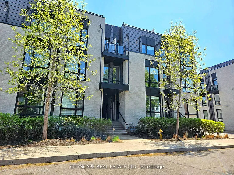 31 Florence St #9 — Photo 23