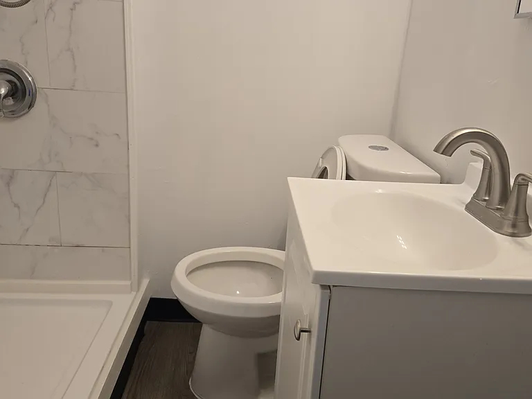 2292 Bedford Ave #1 — Photo 5