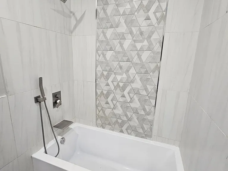 305-306 Magnolia Ave #3 — Photo 6