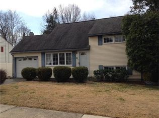 4 Brookdale Rd, East Brunswick, NJ 08816