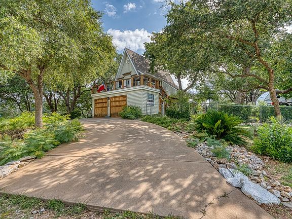 5th image of 1106 Shorewood Dr