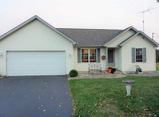 2678 Treeline Dr, East Leroy, MI 49051