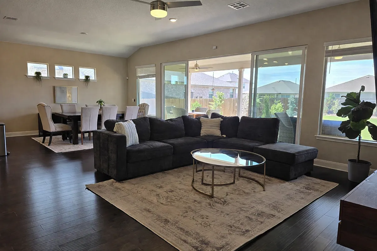 Building Photo - 16809 Lemonia Cv