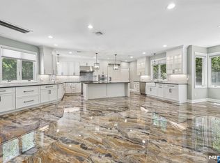 218 Irving Ave, Closter, NJ 07624