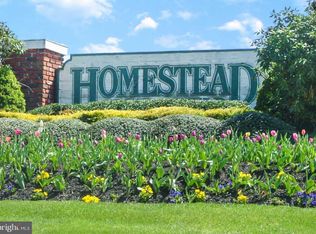 14 Meadowwood Ct, Columbus, NJ 08022