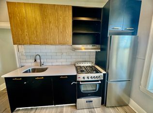 3139 Kennedy Blvd #302, Jersey City, NJ 07306