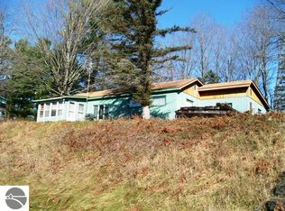 9272 Sioux Ln SE, Fife Lake, MI 49633