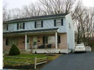 410 E Linden St, Fleetwood, PA