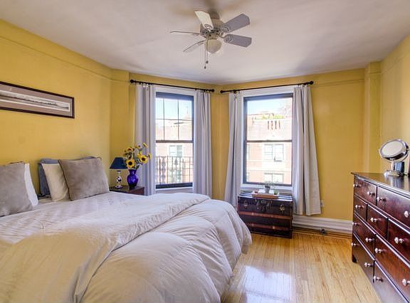 Bed Room
