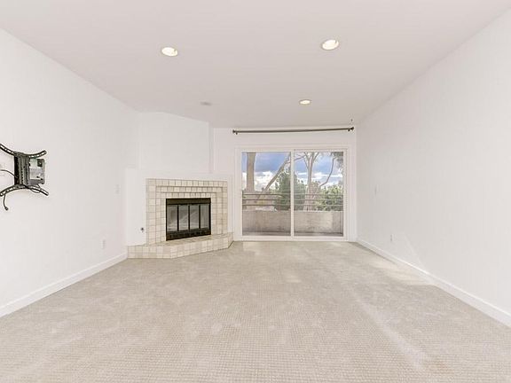 5th image of 4809 Bella Pacific Row Unit 202