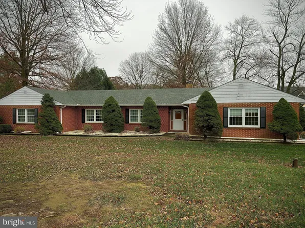 905 Branch Rd, Newark, DE 19711
