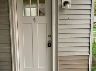 45 E 3rd St APT 4, Pottstown, PA 19464