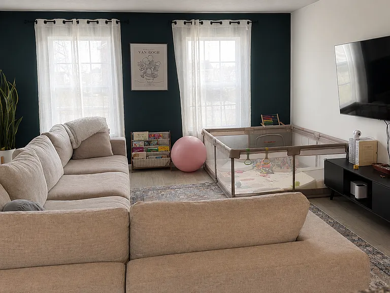 2050 Orlov Dr — Photo 6