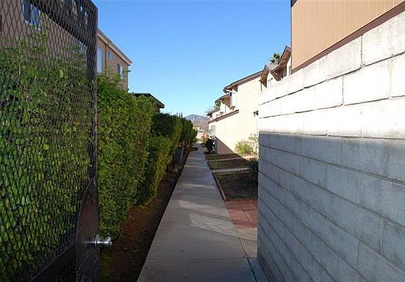 Walkway 1