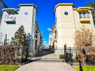 1129 W 15th 1/2 St UNIT B, Houston, TX 77008