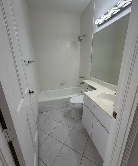 2690 Oakmont — Photo 10