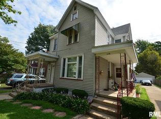 1116 N Douglas St, Peoria, IL 61606
