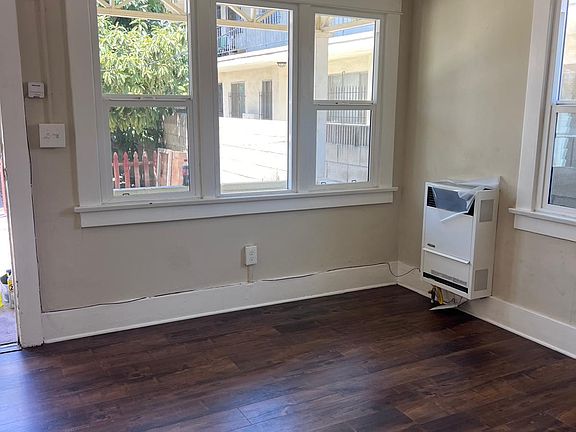 3rd image of 2510 E 3rd St #2512