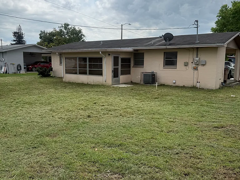 308 Canyon Dr N — Photo 25
