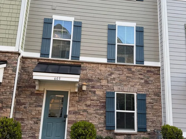 603 Brickell Chase, Chesapeake, VA 23324