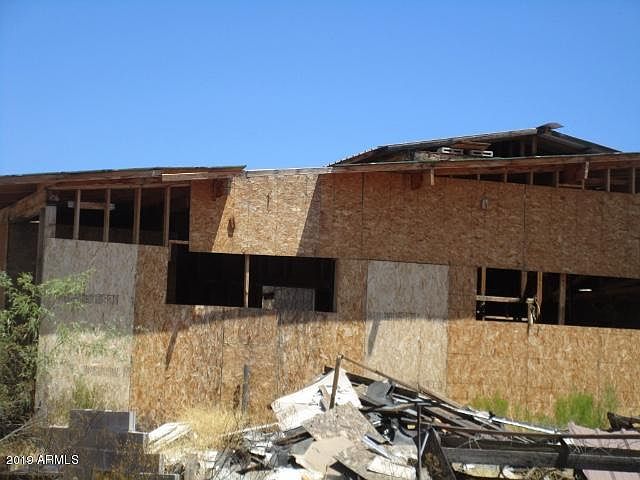 2nd image of 42864 N Us Hwy 60