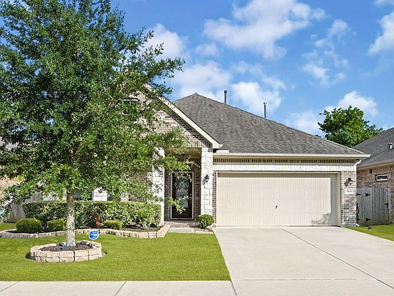 2nd image of 1830 Alyssa Way