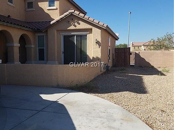 3rd image of 5925 Addy Ln