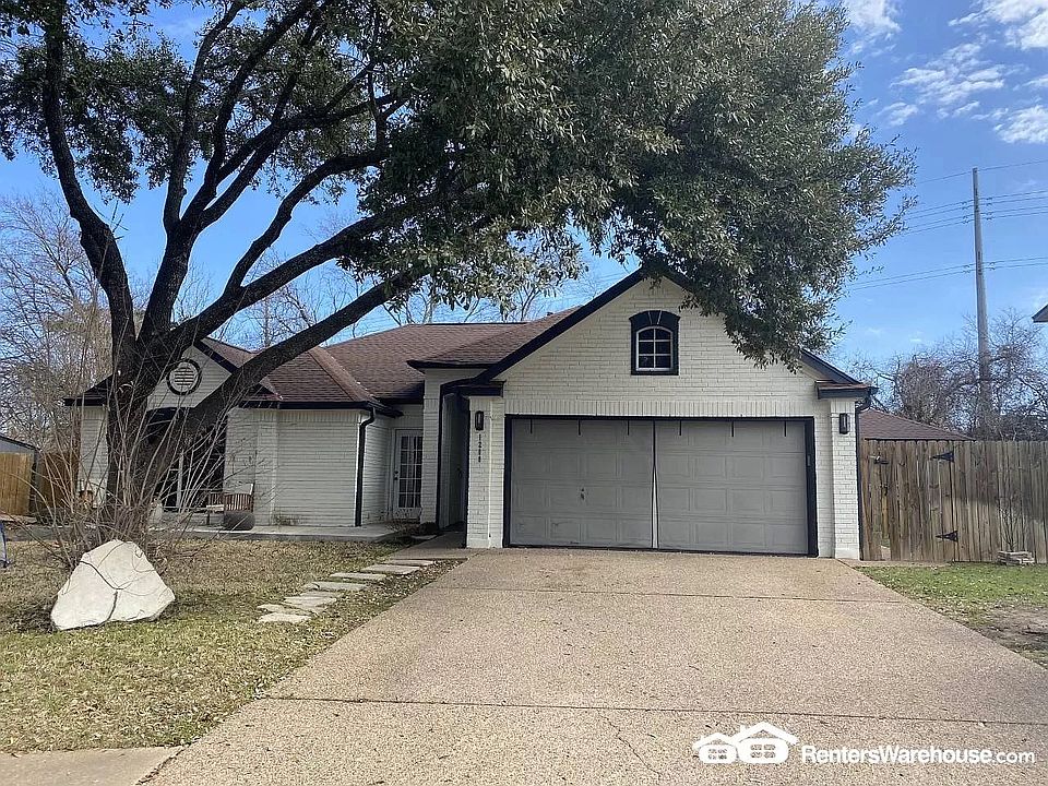 1st image of 1208 Quail Cir