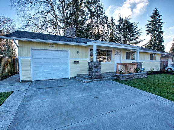 2nd image of 704 Cedar Dr