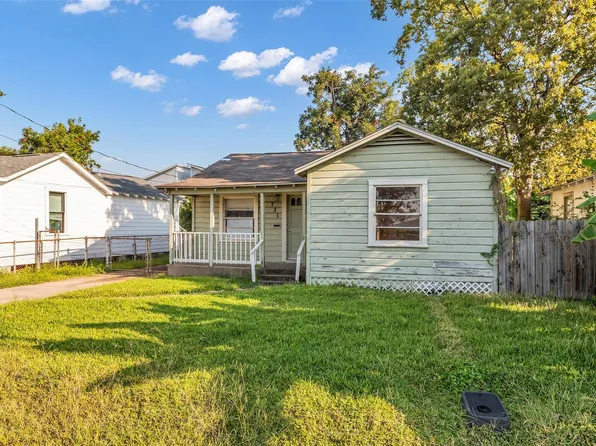 131 E 31st 1/2 St, Houston, TX 77018