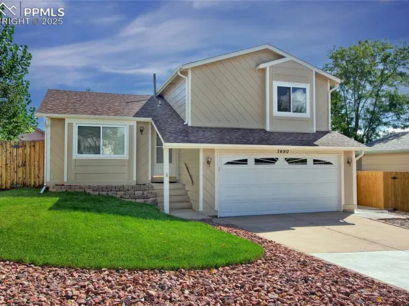 7490 Churchwood Cir, Colorado Springs, CO 80918