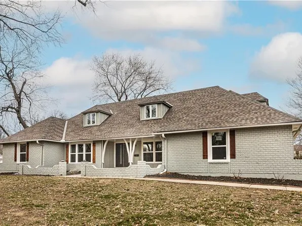 609 Christopher St, Warrensburg, MO 64093