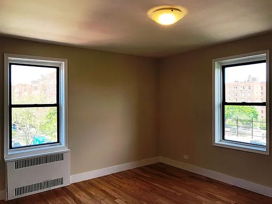 Rented by Prime Realty | media 28