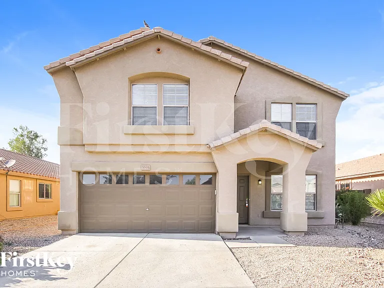 3006 W Pollack St — Photo 2