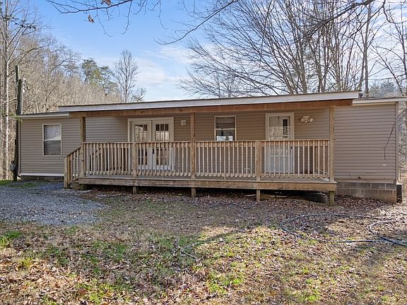 4th image of 904 Indian Gap Rd