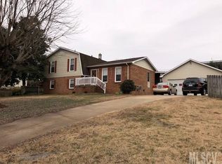 131 Shamrock Cir, Hudson, NC 28638