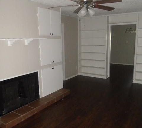 2nd image of 410 Azalea Ln